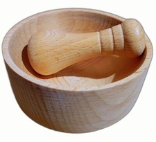 NATURAL WOOD PESTLE AND MORTAR