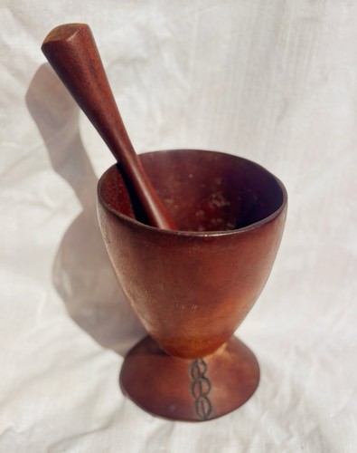 Vintage hand carved primitive - vintage,
