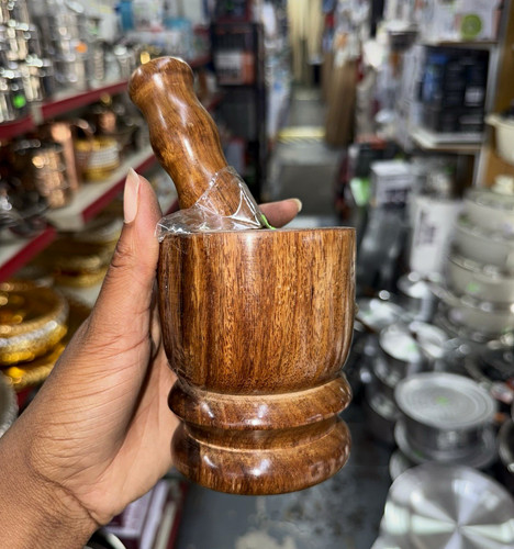 Wood mortar and - pestle, set